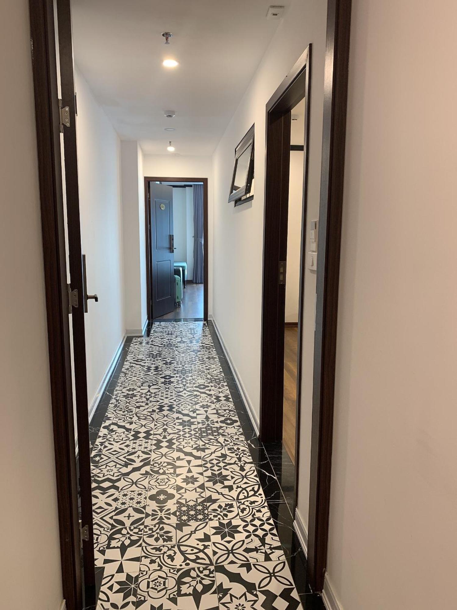 Aquarius Premium Hotel Hanoi Bagian luar foto